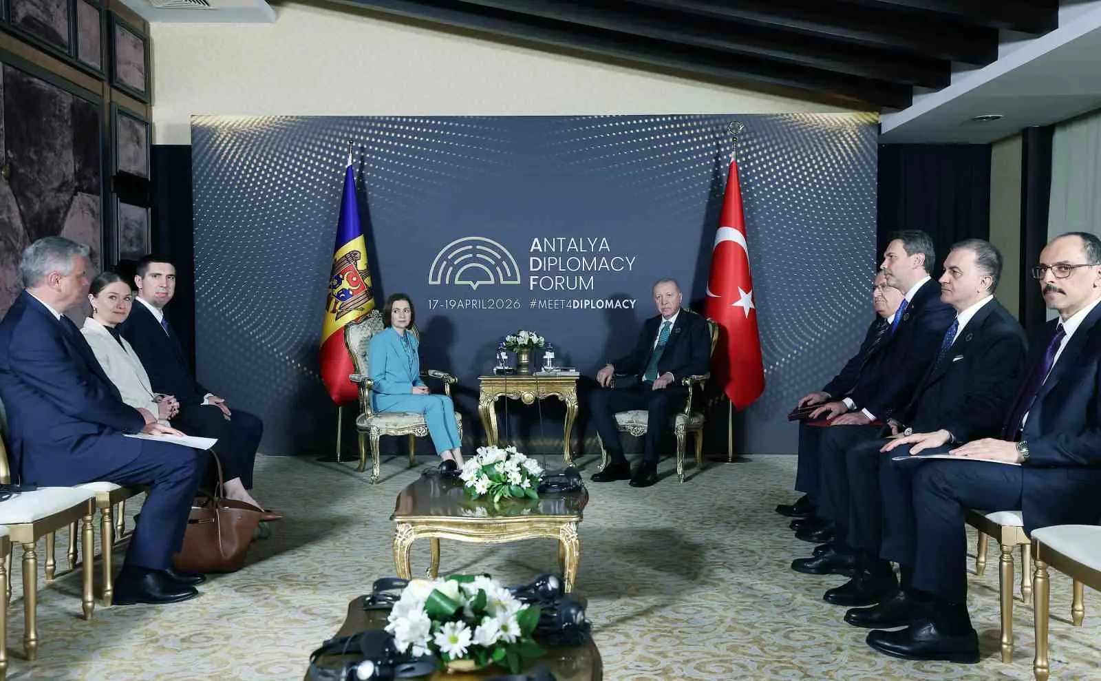 Cumhurbaşkanı Recep Tayyip Erdoğan, Antalya Diplomasi Formu kapsamında Moldova Cumhurbaşkanı