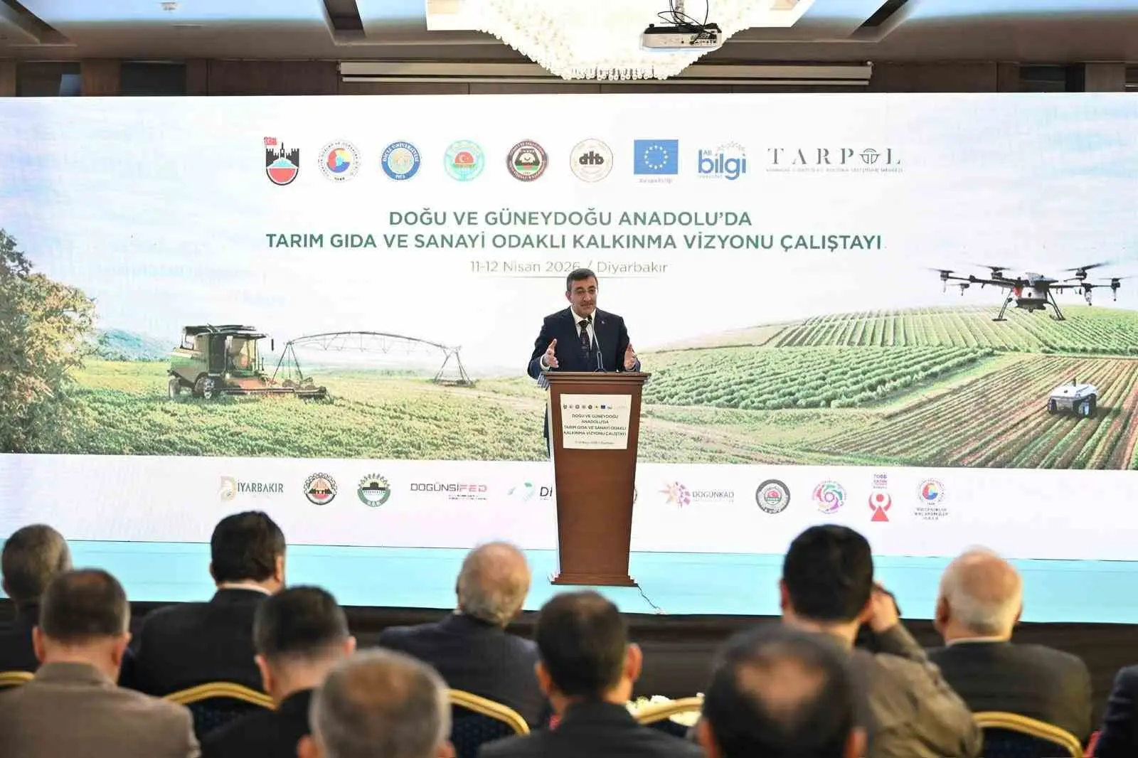 Cumhurbaşkanı Yardımcısı Cevdet Yılmaz, Doğu ve Güneydoğu Anadolu’da coğrafyanın da