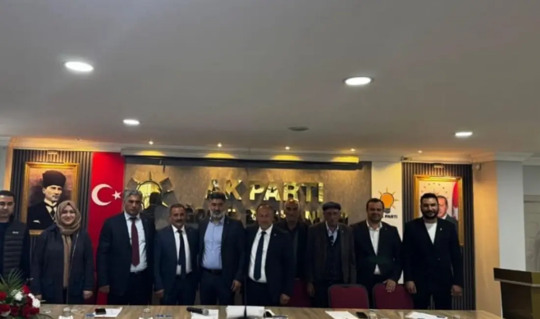 Iğdır İl Genel Meclisi Üyesi Ahmet Özdemir, DEM Parti’den istifa