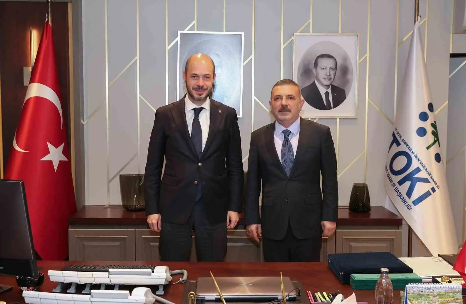 Sincan Belediye Başkanı Murat Ercan, TOKİ Başkanı Mustafa Levent Sungur’u