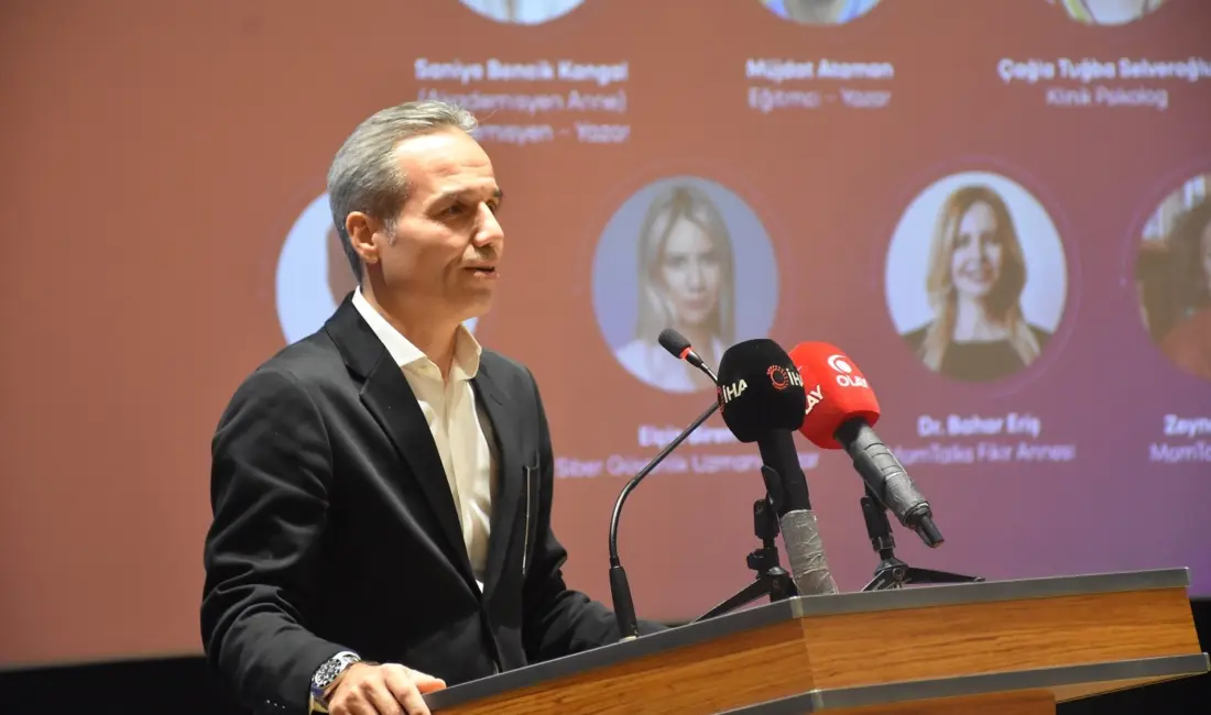 Özel Bursa Kültür Okulları’nın geleneksel hale gelen ’MomTalks 2026’ etkinliğinde