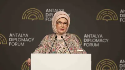 Cumhurbaşkanı Recep Tayyip Erdoğan’ın eşi Emine Erdoğan, Antalya Diplomasi Forumu