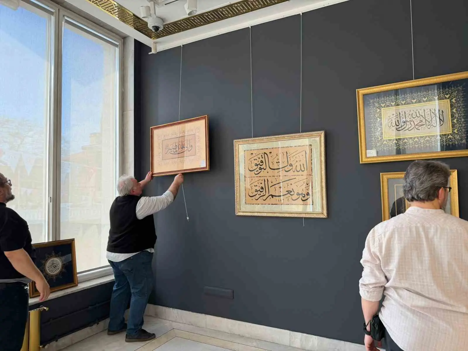 Irgandı Köprüsü’nde gelenekli sanatların yaşatılması için faaliyet gösteren Bab-ı Nun