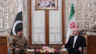 İran Meclis Başkanı Galibaf, Pakistan Genelkurmay Başkanı Mareşal Asim Munir