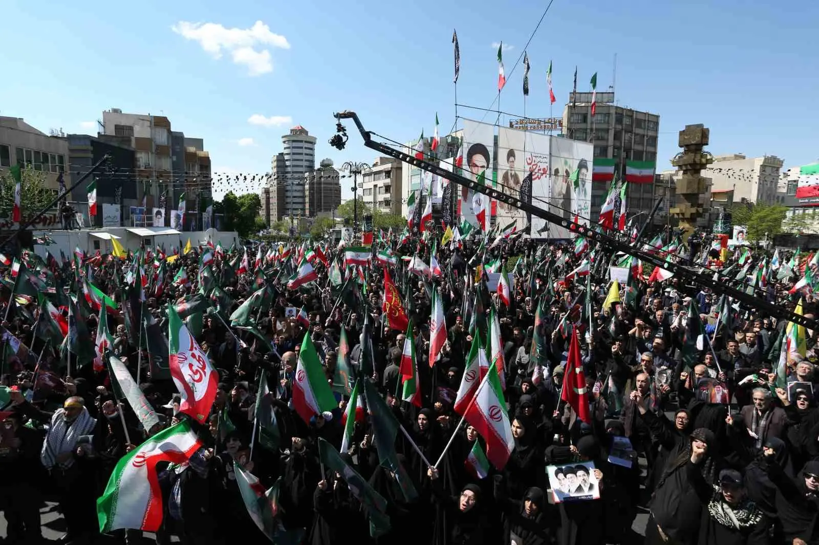 İran’ın başkenti Tahran’da, ABD-İsrail saldırıları sonucu öldürülen eski dini lider