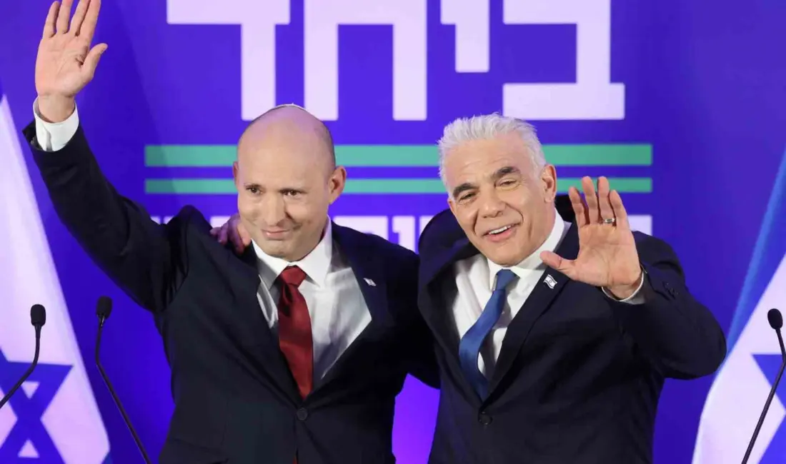 İsrail’in eski başbakanları Naftali Bennett ve Yair Lapid, Binyamin Netanyahu’ya
