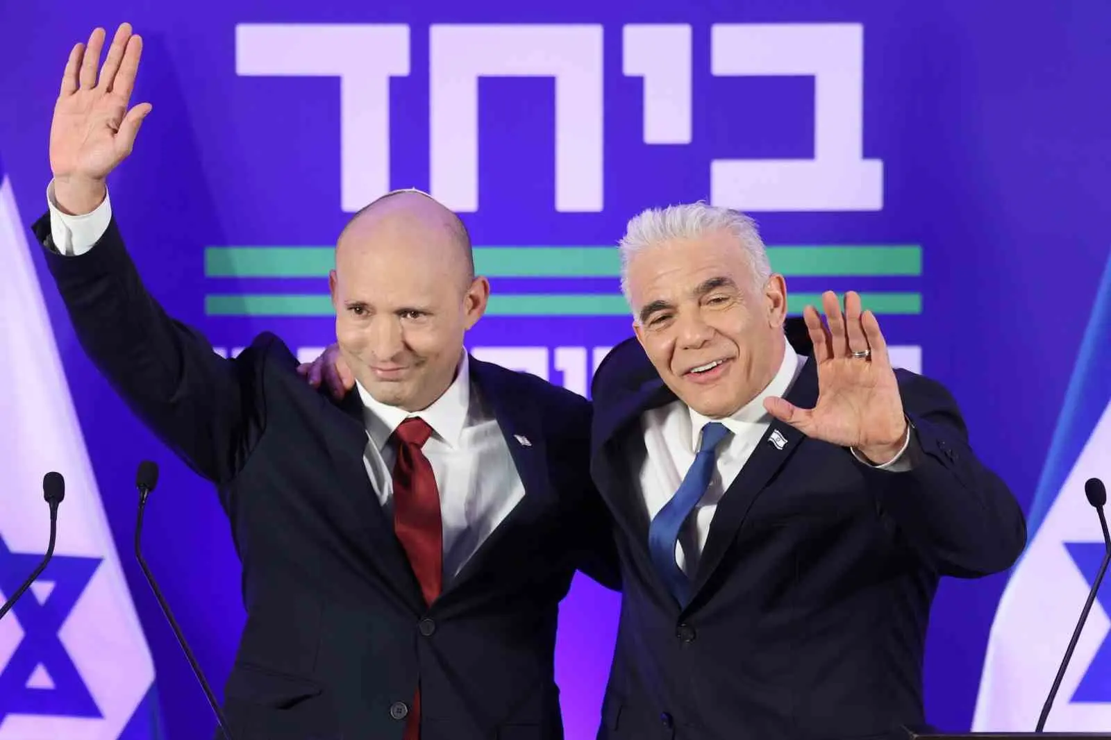 İsrail’in eski başbakanları Naftali Bennett ve Yair Lapid, Binyamin Netanyahu’ya