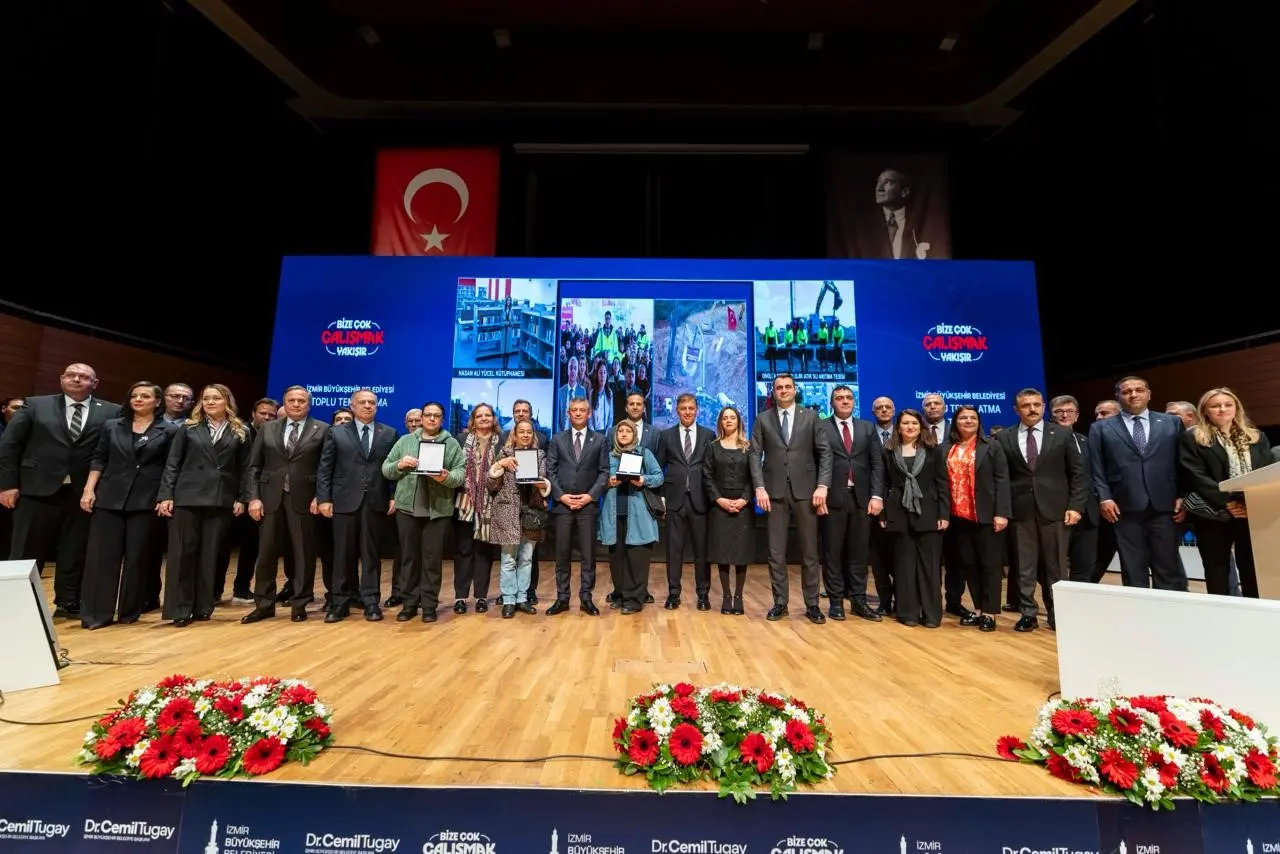 İzmir Büyükşehir Belediyesi’nin kentin dört bir yanında hayata geçirdiği projelerin