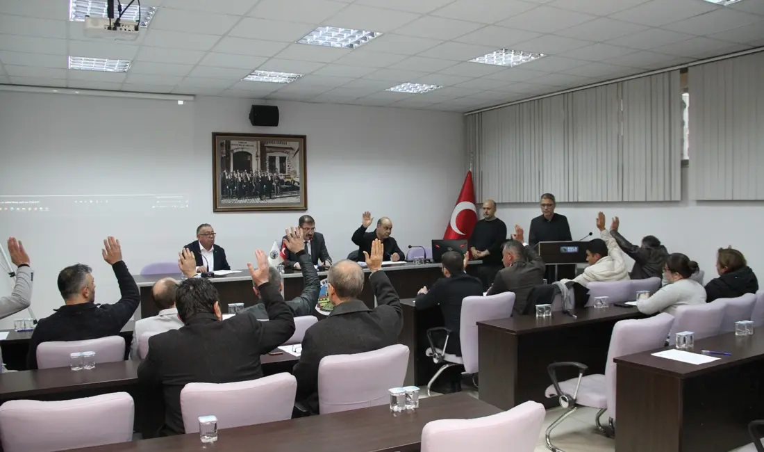 Kula Belediyesi’nin olağan meclis toplantısında görüşülen 2025 yılı faaliyet raporu