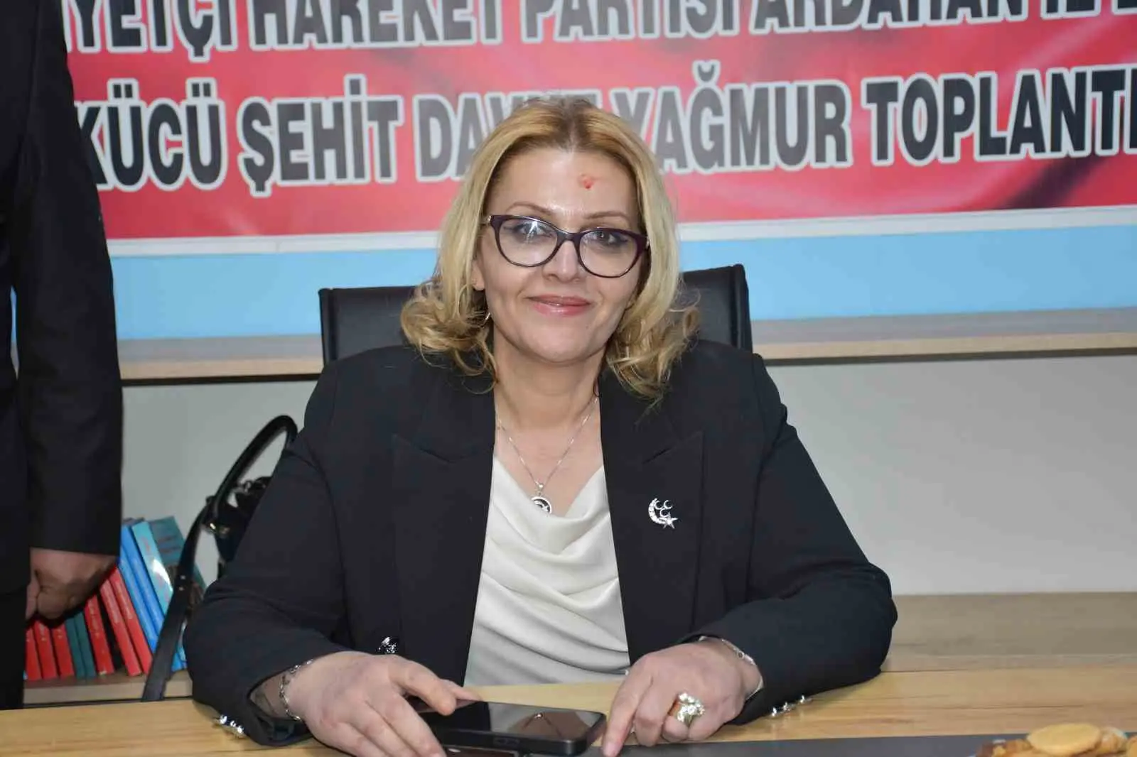 Milliyetçi Hareket Partisi (MHP) Ardahan İl Başkanlığı’na atanan Sevim Köseliören