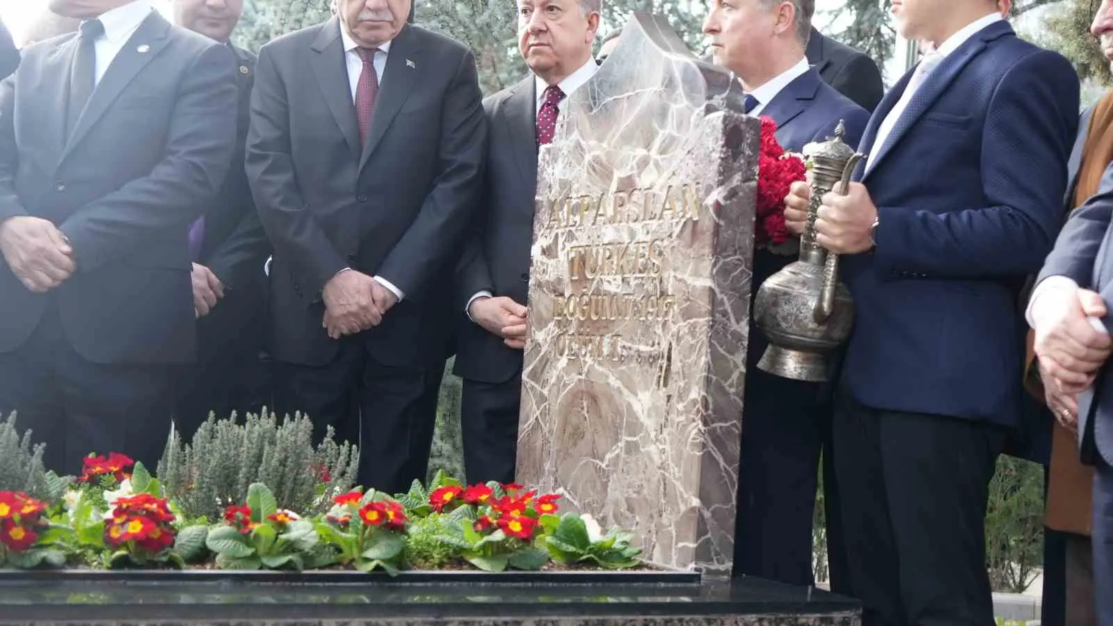 Milliyetçi Hareket Partisi (MHP) Genel Başkanı Devlet Bahçeli, 29’uncu ölüm