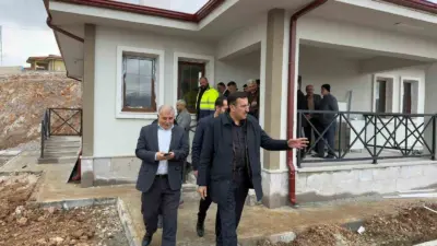 AK Parti Malatya Milletvekili Bülent Tüfenkci, Doğanşehir’e bağlı Erkenek Mahallesi’nde