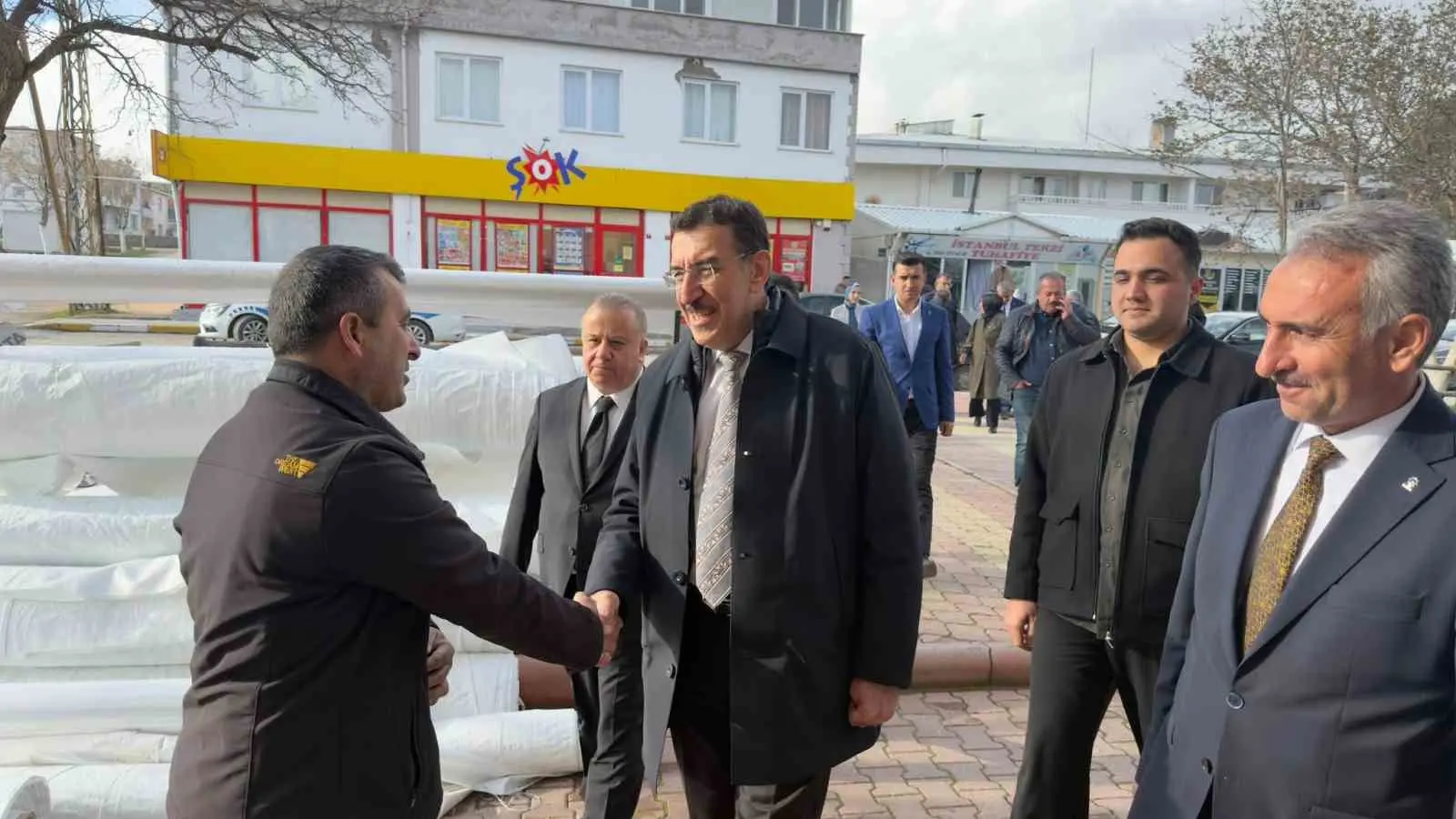 AK Parti Malatya Milletvekili Bülent Tüfenkçi, Arguvan ilçesinde gerçekleştirdiği kapsamlı