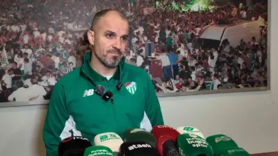 Bursaspor Teknik Direktörü Mustafa Er, Mardin galibiyeti sonrası yaptığı açıklamada,