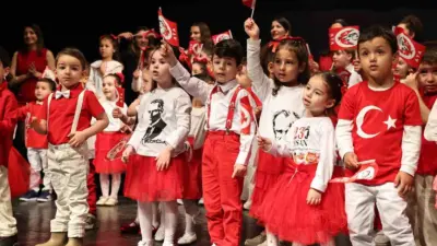 Nilüfer Belediyesi bünyesindeki kreşlerde eğitim gören çocuklar, 23 Nisan Ulusal