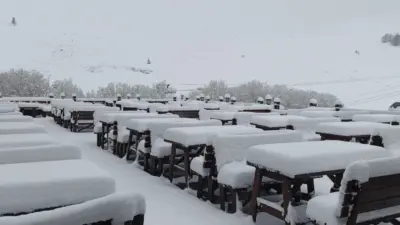 Bursa’da Nisan ayının son günlerinde Uludağ’da etkili olan kar yağışı,