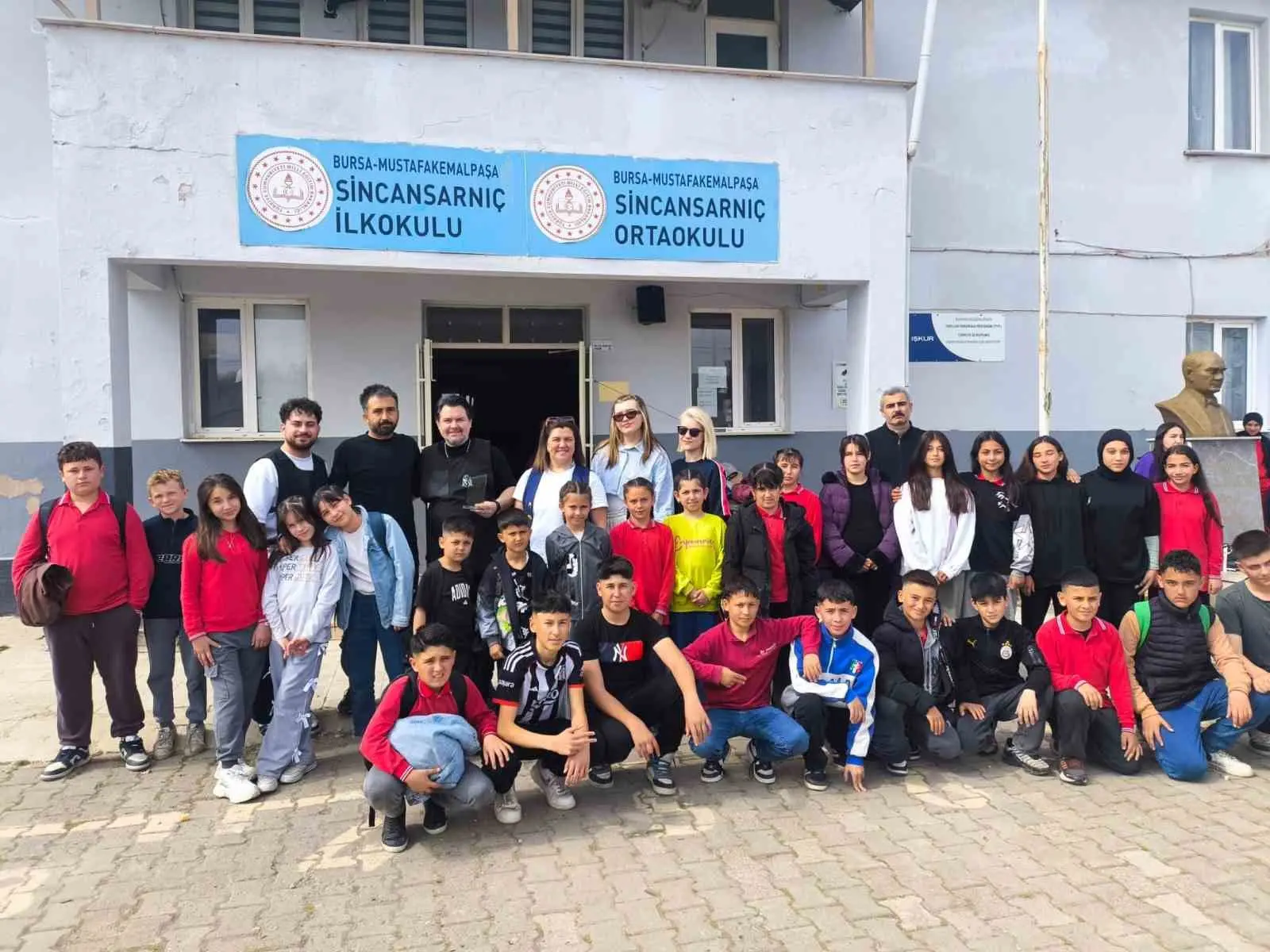 23 Nisan Ulusal Egemenlik ve Çocuk Bayramı öncesinde anlamlı bir