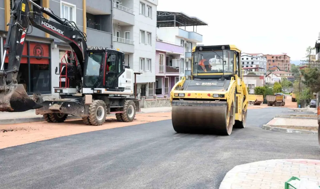 Osmangazi Belediyesi, ilçe genelinde ulaşım ve üstyapı çalışmalarını aralıksız sürdürüyor.