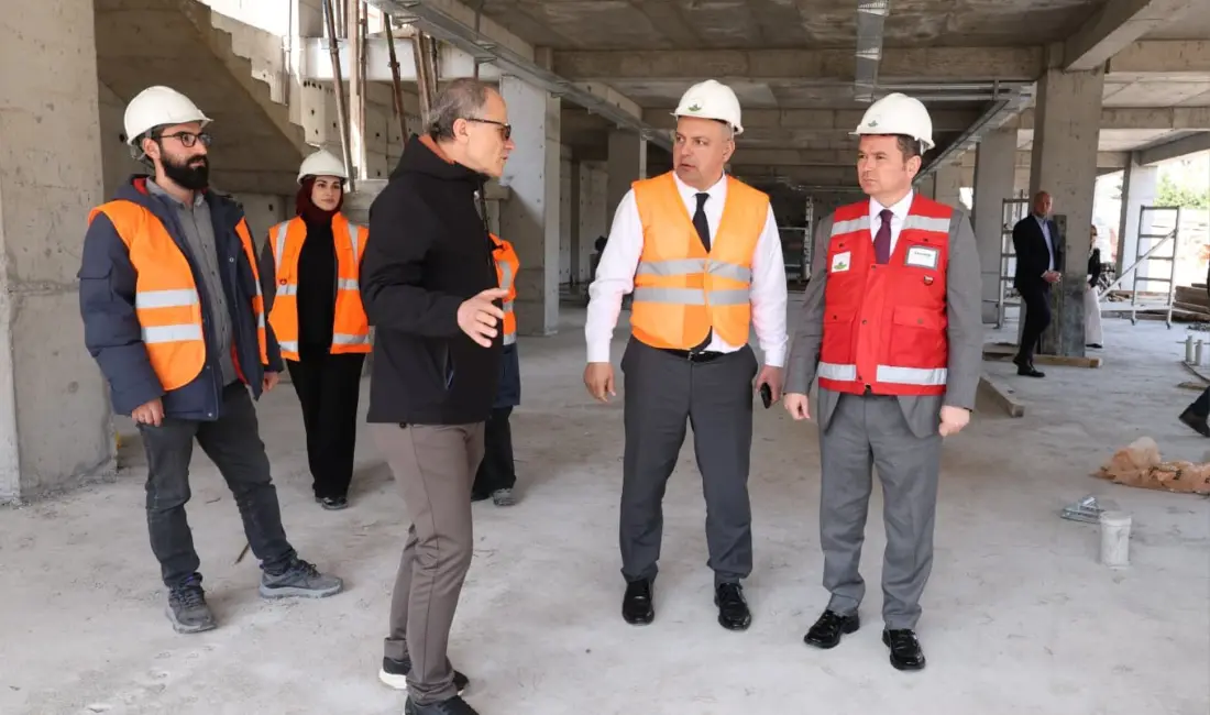 Osmangazi ilçesini modern, güvenli ve nitelikli kreşlerle donatarak geleceğin teminatı