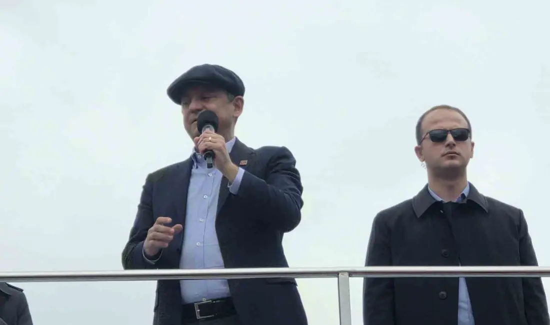 CHP Genel Başkanı Özgür Özel, Kütahya’da düzenlenen “Millet İradesine Sahip