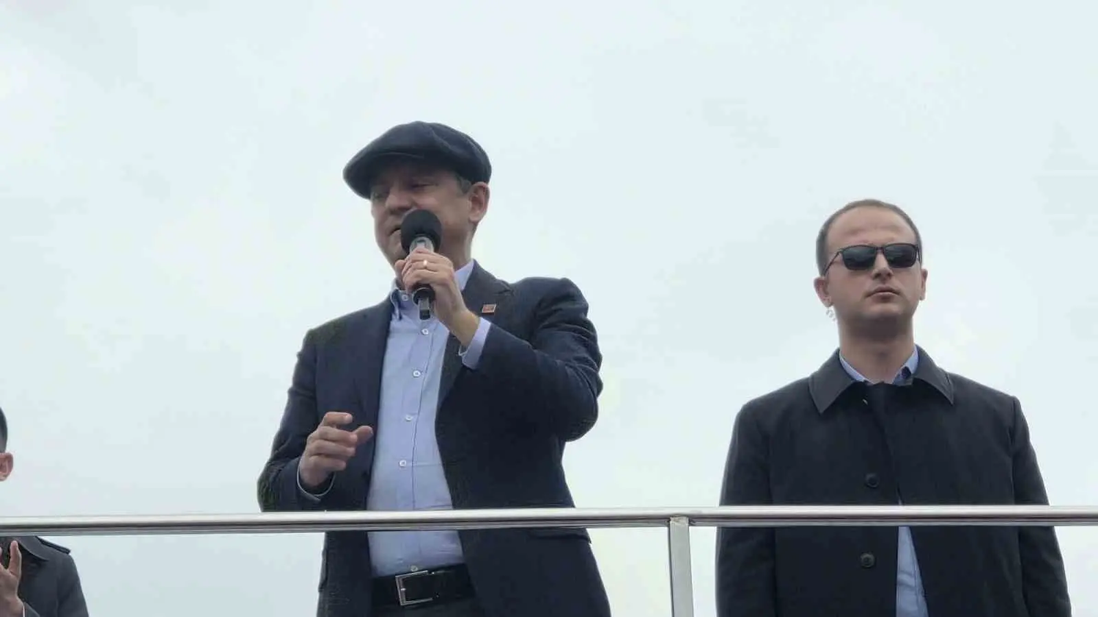 CHP Genel Başkanı Özgür Özel, Kütahya’da düzenlenen “Millet İradesine Sahip