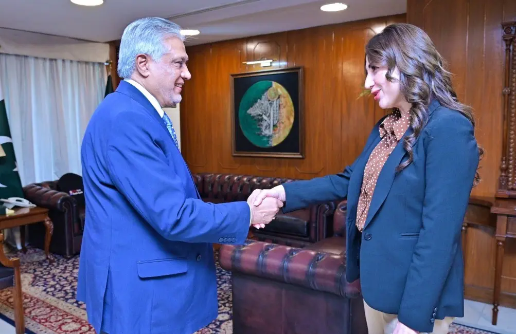 Pakistan Dışişleri Bakanı Ishaq Dar, İran ve ABD tarafına ateşkesi