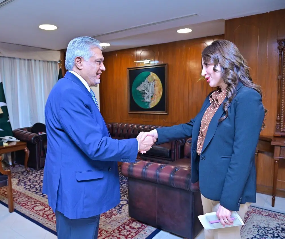 Pakistan Dışişleri Bakanı Ishaq Dar, İran ve ABD tarafına ateşkesi