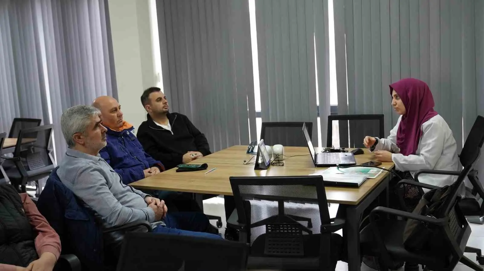 Gürsu Belediyesi Kollektif Kariyer Merkezi, son yıllarda giderek popülerleşen ve