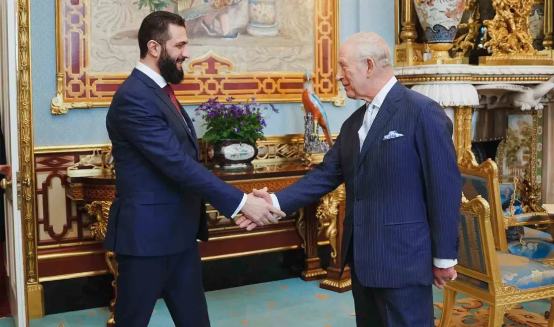 Suriye Devlet Başkanı Ahmed eş-Şara, İngiltere’ye gerçekleştirdiği ilk resmi ziyaret