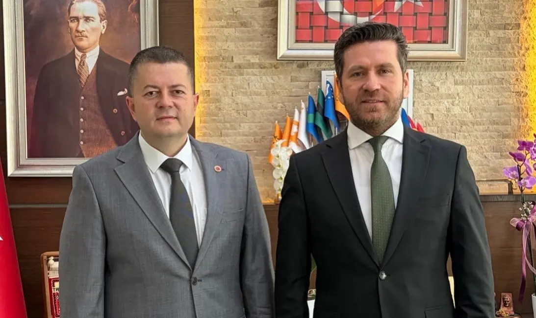 Tavas Belediyesi’nde Başkan Yardımcısı Osman Macit’in istifasının ardından göreve Veteriner