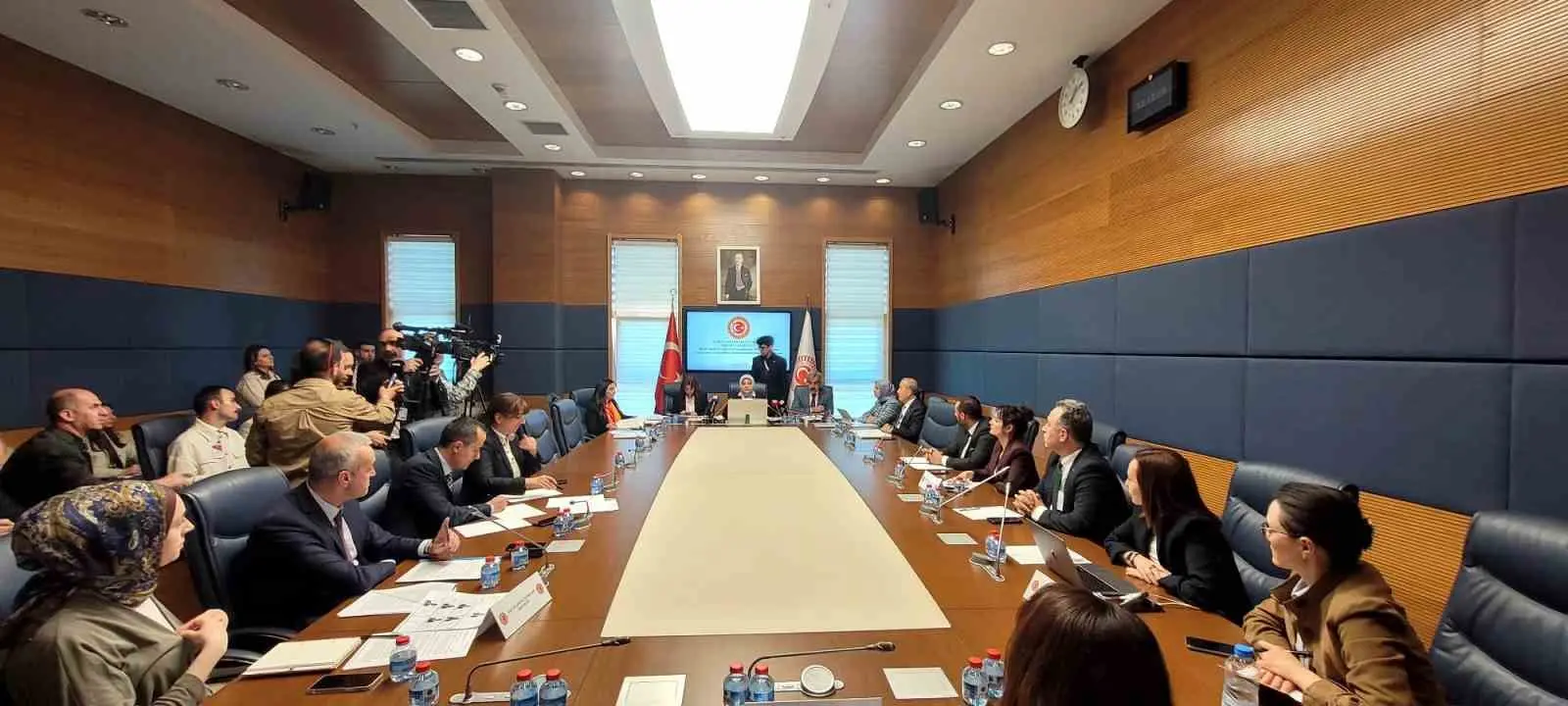 TBMM Dilekçe Komisyonu bünyesinde kurulan İlköğretim ile Ortaöğretim Kurumlarında Akran