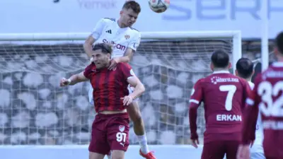 TFF 2. Lig 35. hafta karşılaşmasında İnegölspor, sahasında karşılaştığı Elazığspor