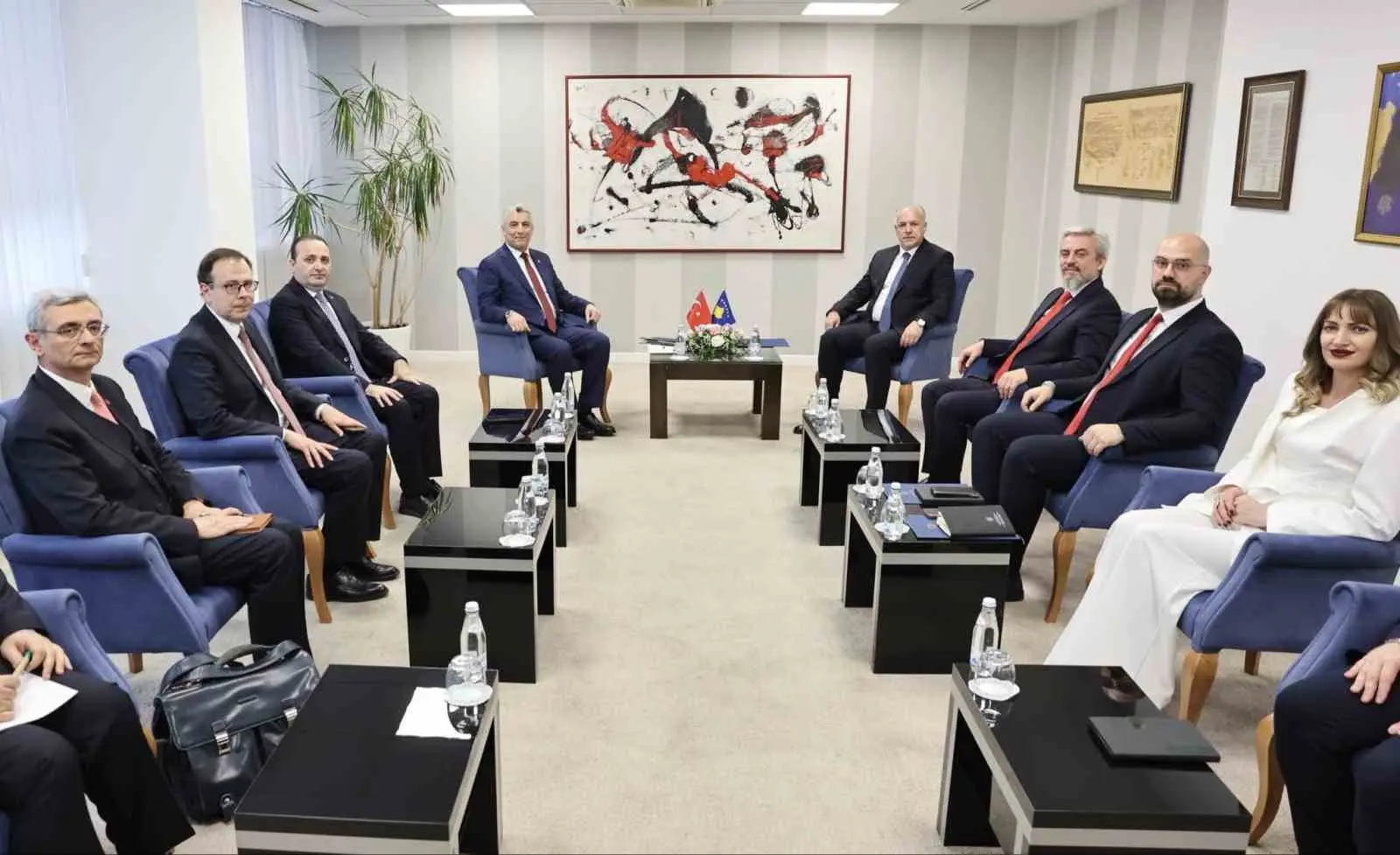 Ticaret Bakanı Ömer Bolat, Kosova Başbakanı Albin Kurti ile bir
