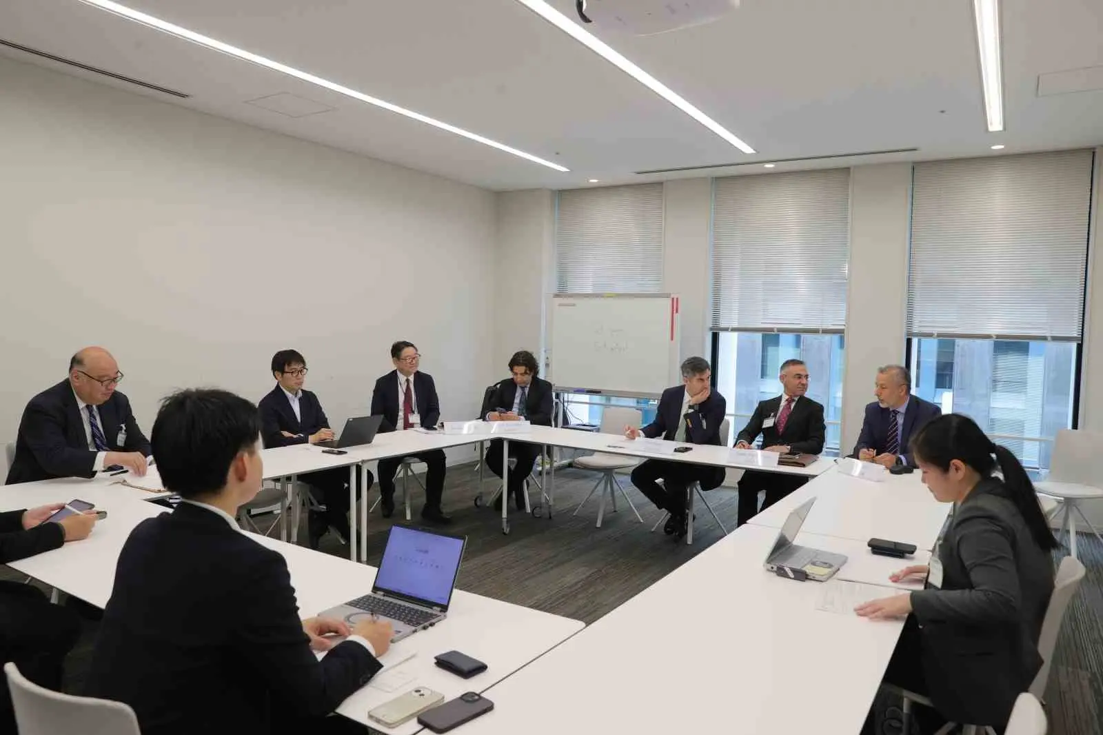 Cumhurbaşkanlığı İletişim Başkanı Prof. Dr. Burhanettin Duran, Japonya’nın başkenti Tokyo’da