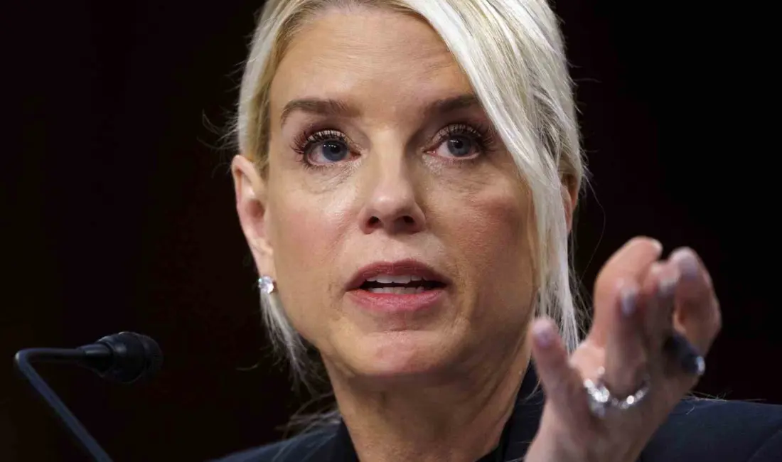 ABD Başkanı Donald Trump, ABD Adalet Bakanı Pam Bondi’nin görevinden