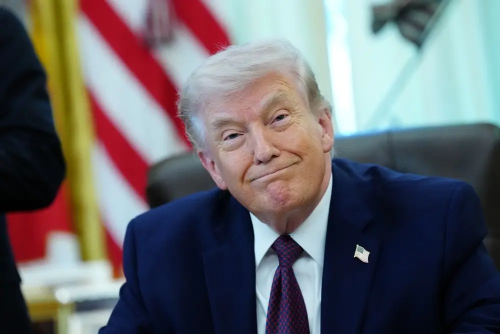 ABD Başkanı Donald Trump, ABD’yi NATO ittifakından çekmeyi ciddi olarak