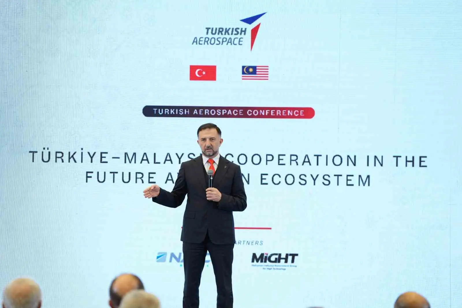 Türk Havacılık ve Uzay Sanayii ev sahipliğinde Kuala Lumpur’da düzenlenen
