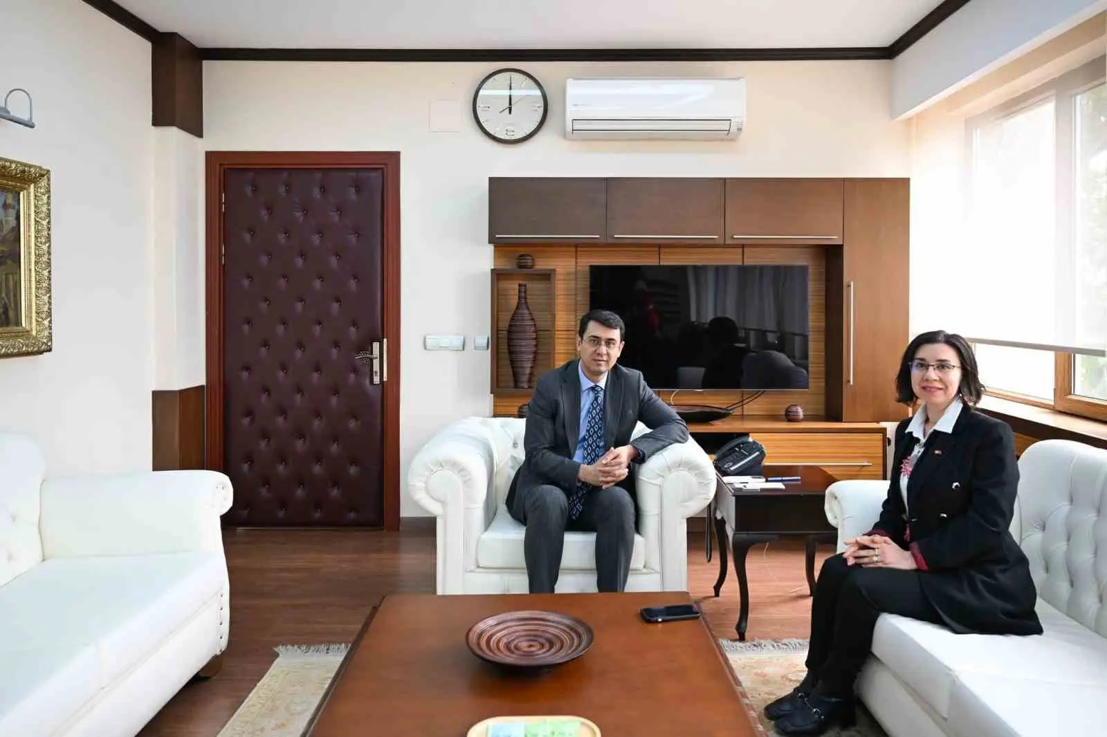 6 Nisan günü yeni görevine seçilen Uşak Belediye Başkan Vekili