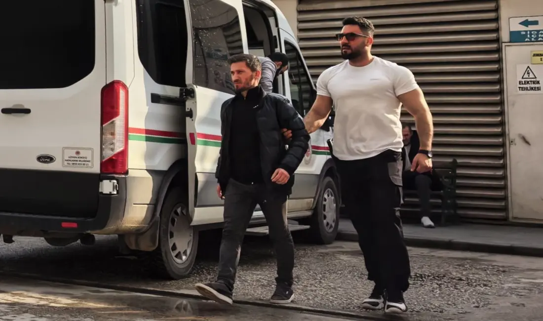 Bursa’nın İnegöl ilçesinde Narkotik Büro Amirliği ekiplerinin gerçekleştirdiği operasyonda uyuşturucu