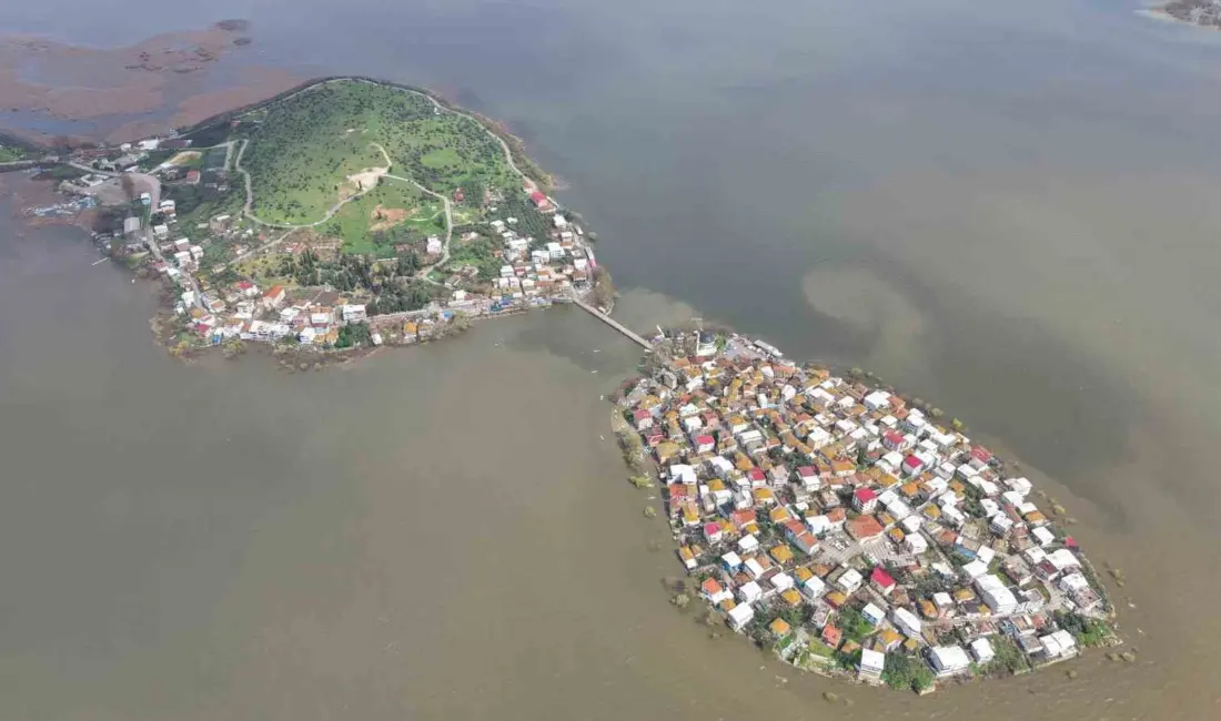 Evliya Çelebi’nin “Velhasıl sudan ibarettir” diye bahsettiği, geçen yıl susuzluktan