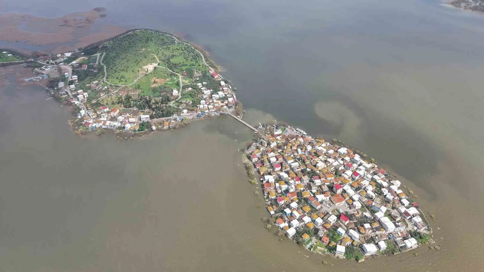 Evliya Çelebi’nin “Velhasıl sudan ibarettir” diye bahsettiği, geçen yıl susuzluktan
