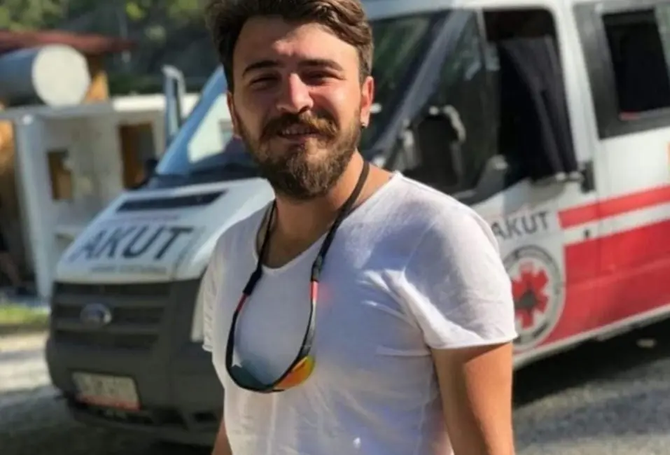 Bursa’da dün gece motosiklet kazasında hayatını kaybeden Bursaspor taraftar gruplarından