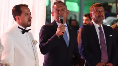 CHP Malatya Milletvekili Veli Ağbaba’nın makam şoförü Gaffar Çiçek tutuklandı.