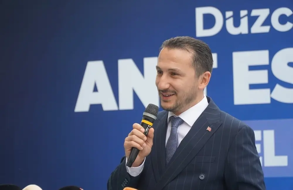 DÜZCE (İHA) – AK Parti Düzce İl Başkanı Hasan Şengüloğlu,