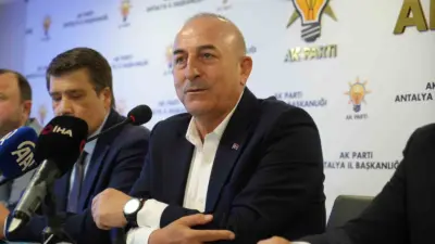Antalya’da CHP’den AK Parti’ye geçen Serik Belediye Başkanı Kadir Kumbul