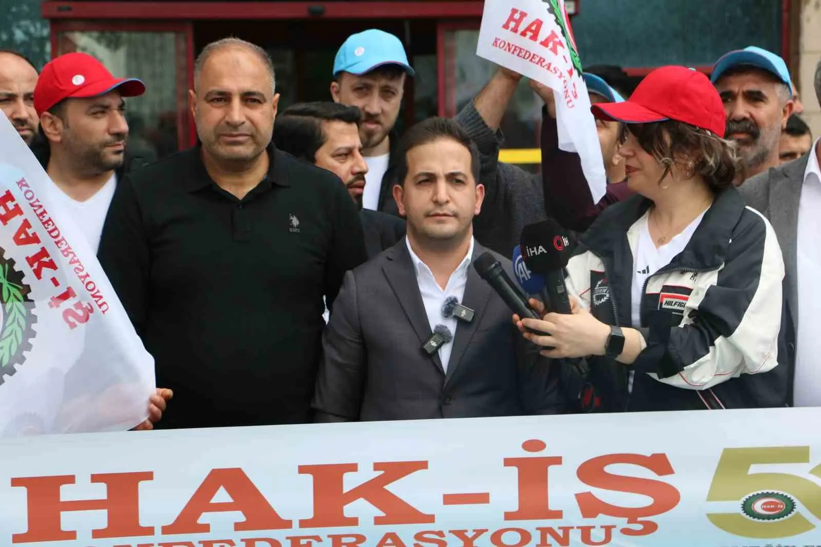 HAK-İŞ Diyarbakır İl Başkanı Mehmet Aküzüm, 1 Mayıs Emek ve