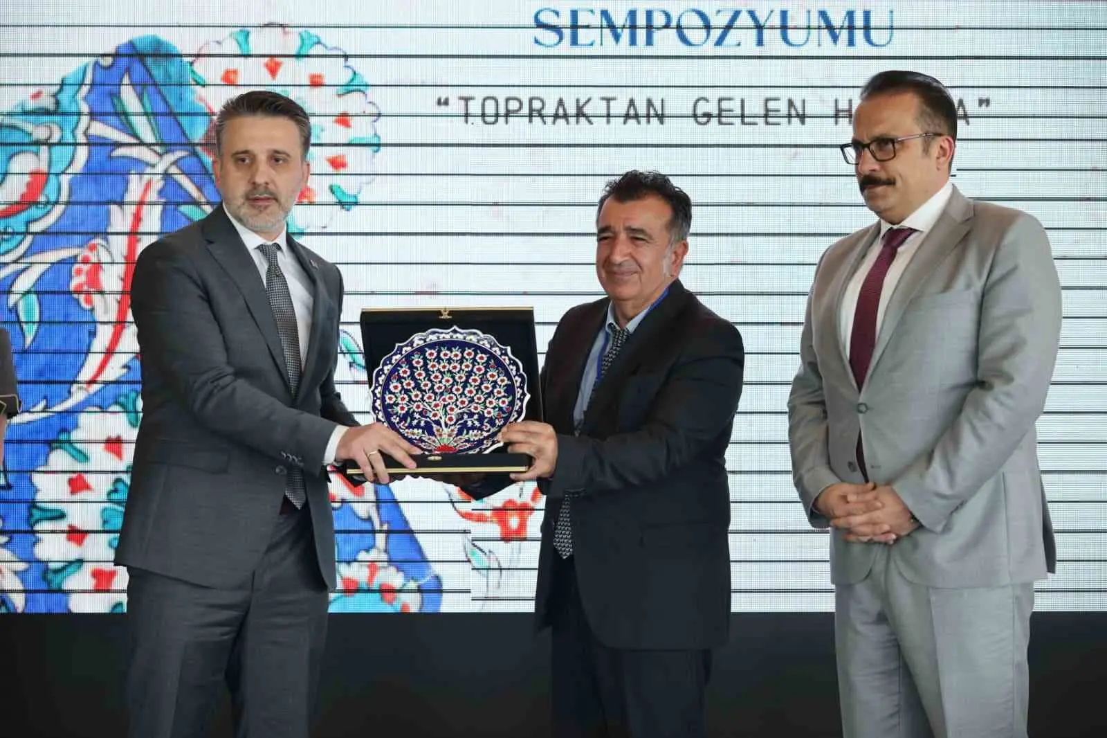 Bursa Büyükşehir Belediyesi’nin Bursa’nın fethinin 700. yılı etkinlikleri kapsamında düzenlediği