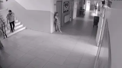 İnegöl’de bir okulda bozulan asansör, bir öğretmenin fedakarlığı ve öğrencilerin