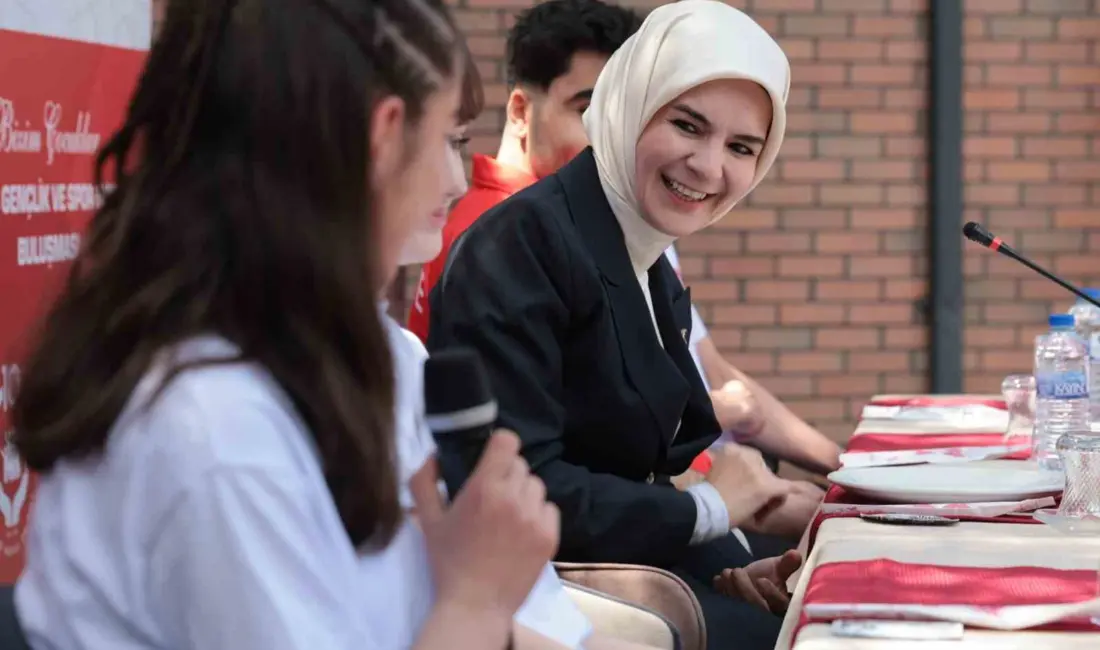 Aile ve Sosyal Hizmetler Bakanı Mahinur Özdemir Göktaş, 19 Mayıs