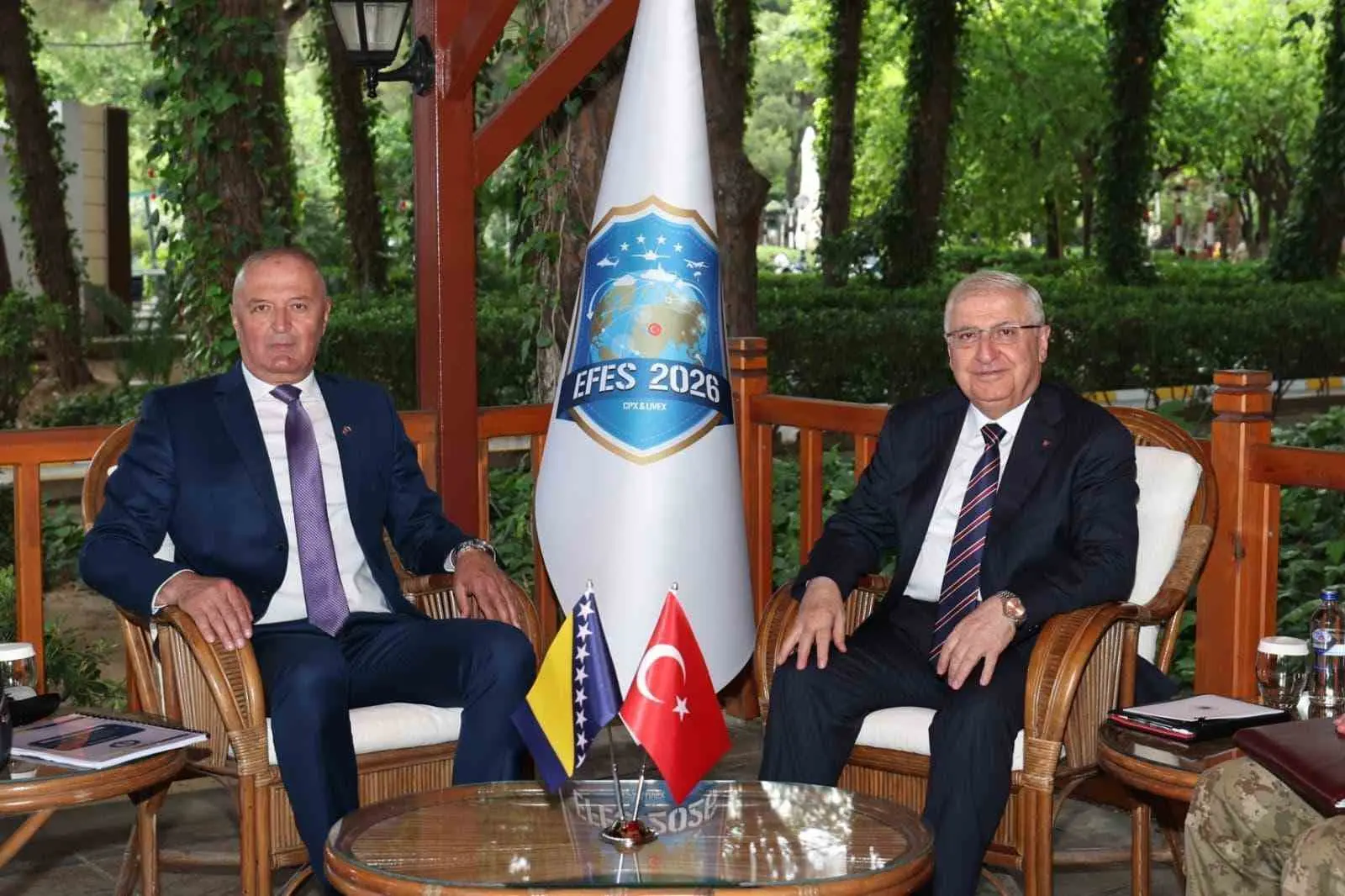 Milli Savunma Bakanı Yaşar Güler, Bosna Hersek Başbakan Yardımcısı ve